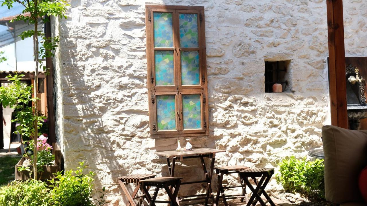 مبيت وإفطار كارابوك Konak Bindalli المظهر الخارجي الصورة